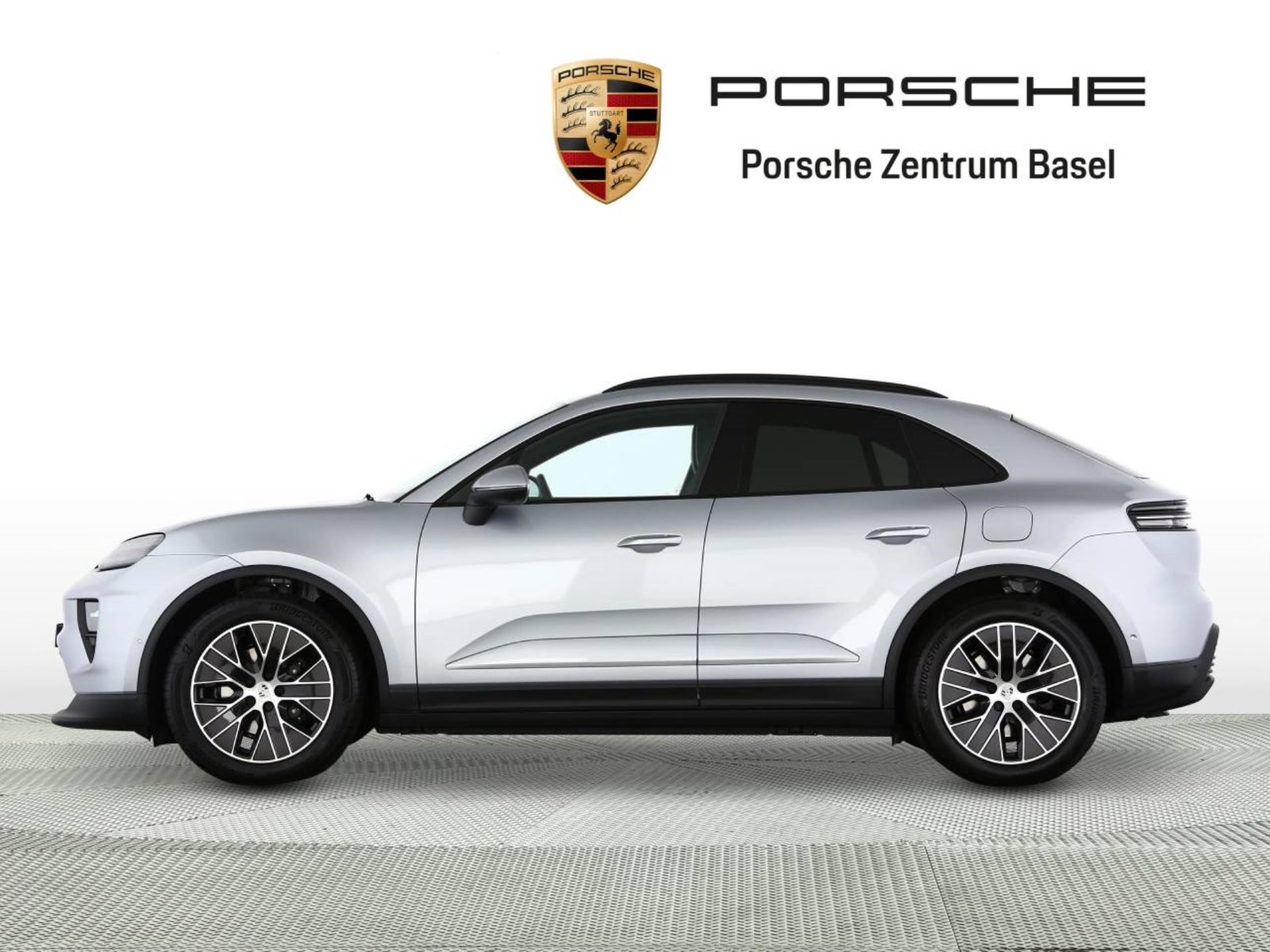 PORSCHE Macan, Elettrica, Auto nuove, Automatico - 2