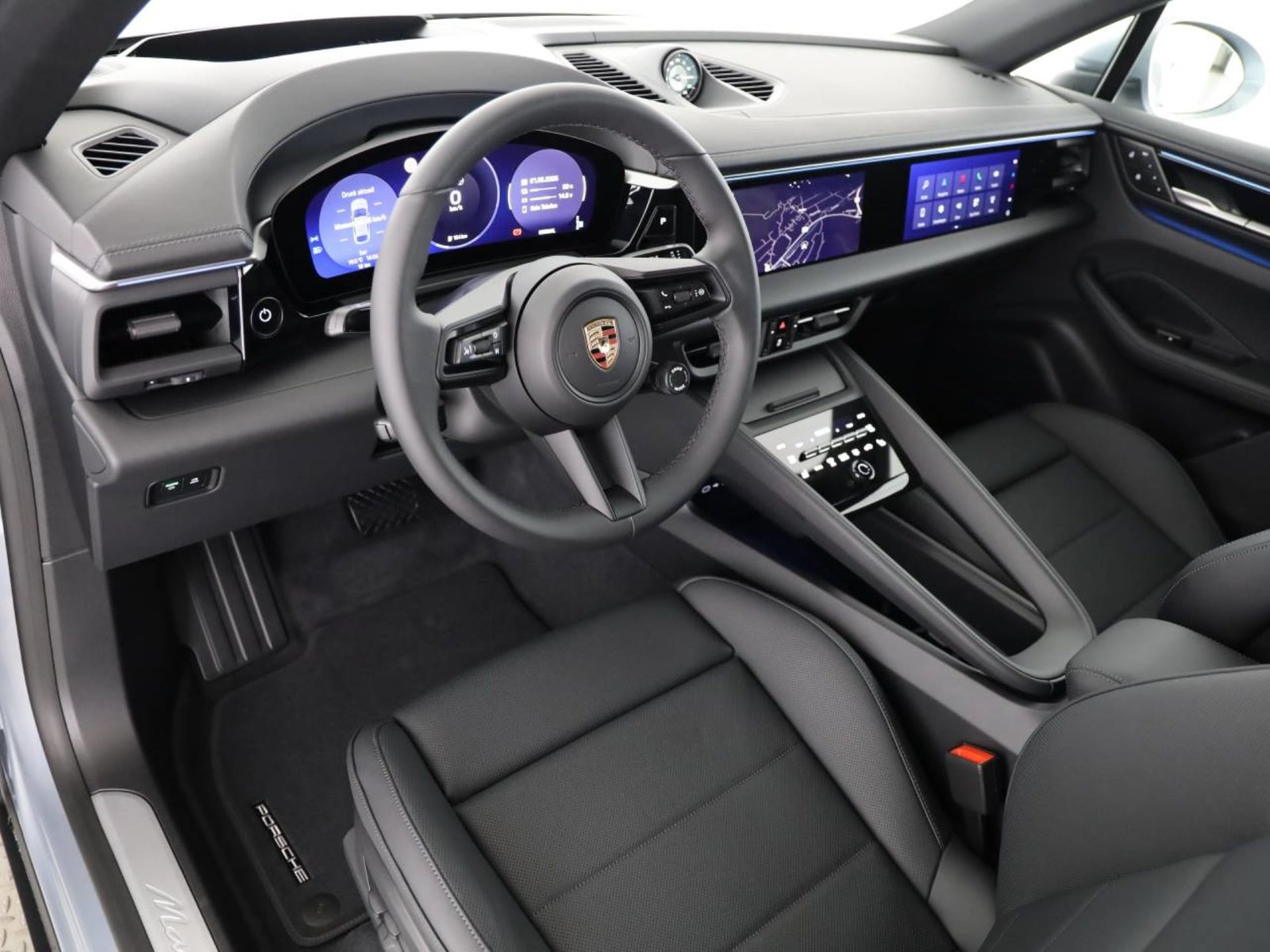 PORSCHE Macan, Elettrica, Auto nuove, Automatico - 4