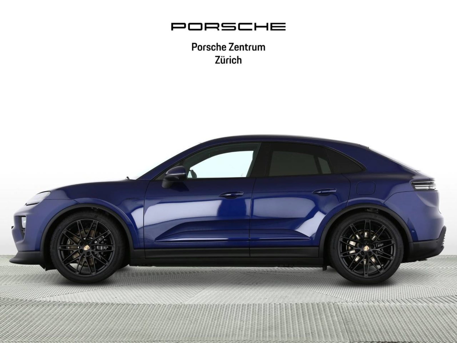 PORSCHE Macan 4S, Electric, New car, Automatic - 2