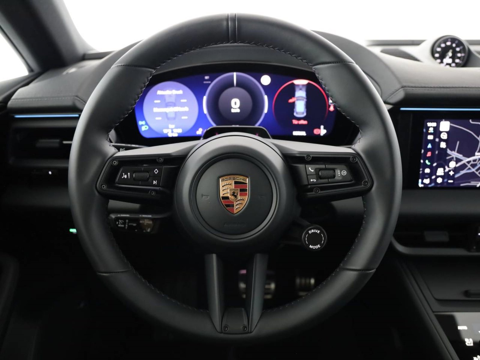 PORSCHE Macan 4S, Electric, New car, Automatic - 4