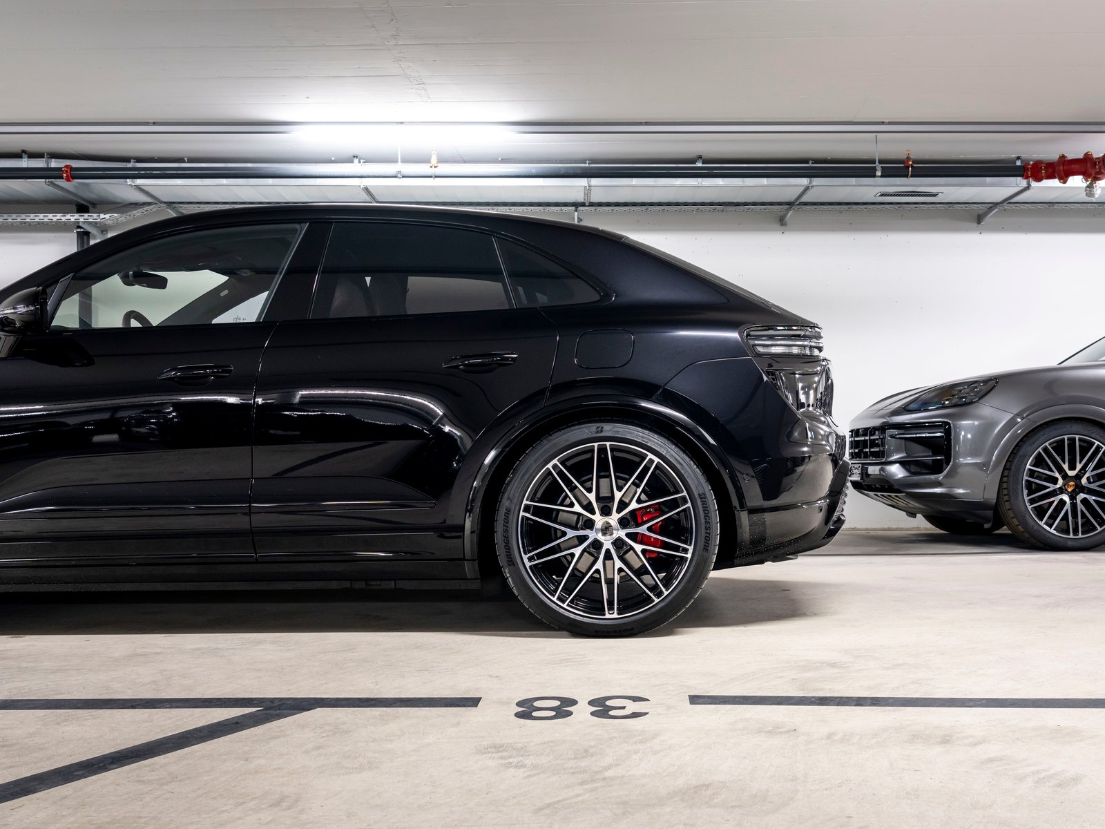 PORSCHE Macan Turbo 100kWh, Electric, New car, Automatic - 6