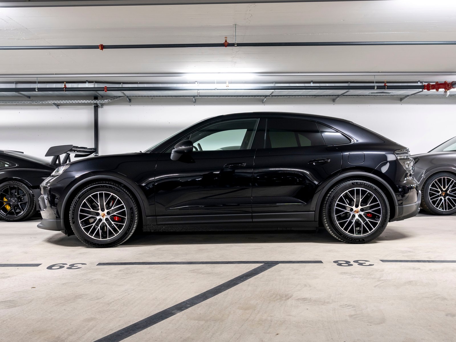 PORSCHE Macan 4 S 100kWh, Electric, New car, Automatic - 2