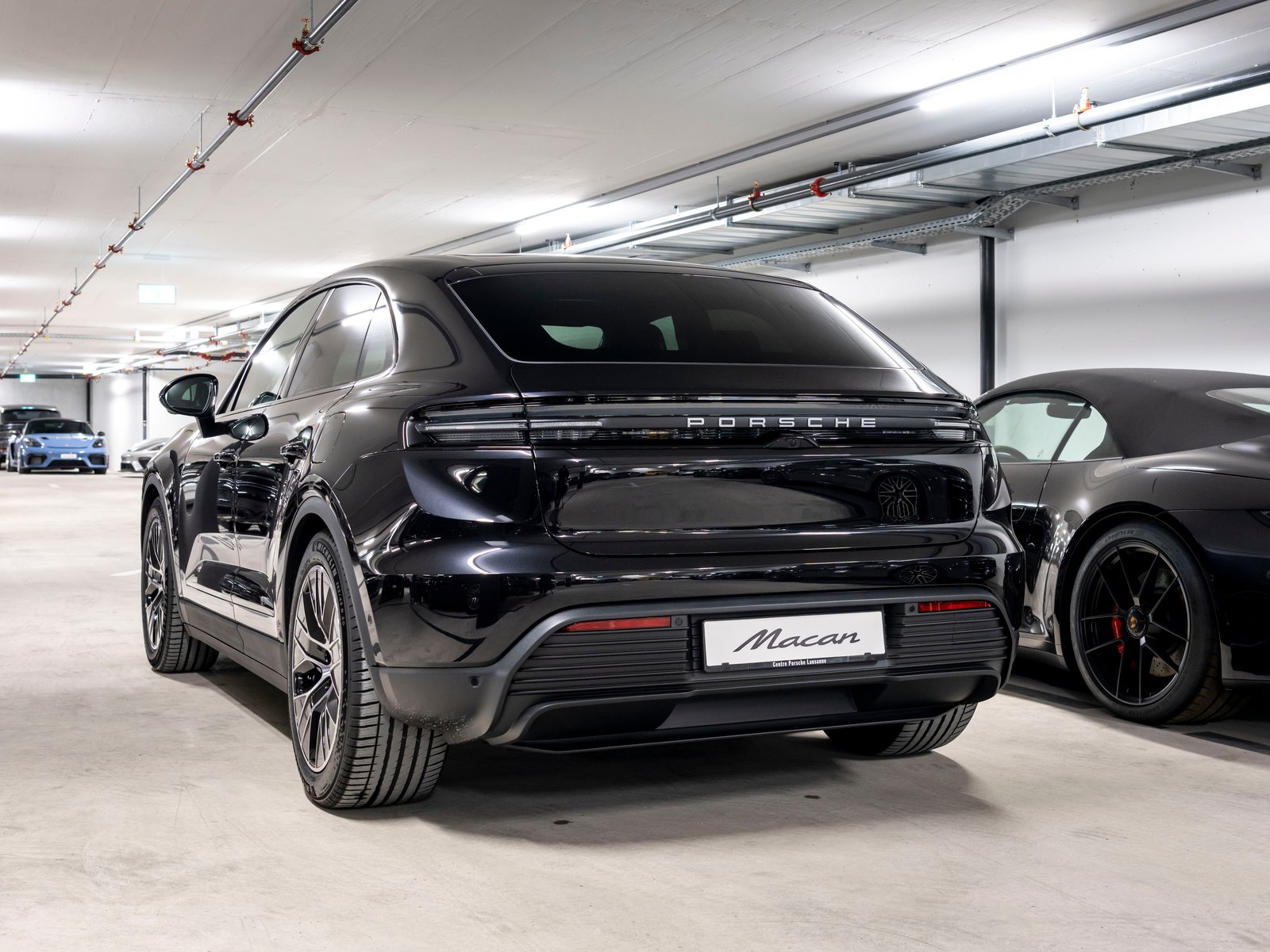 PORSCHE Macan 4 S 100kWh, Electric, New car, Automatic - 3