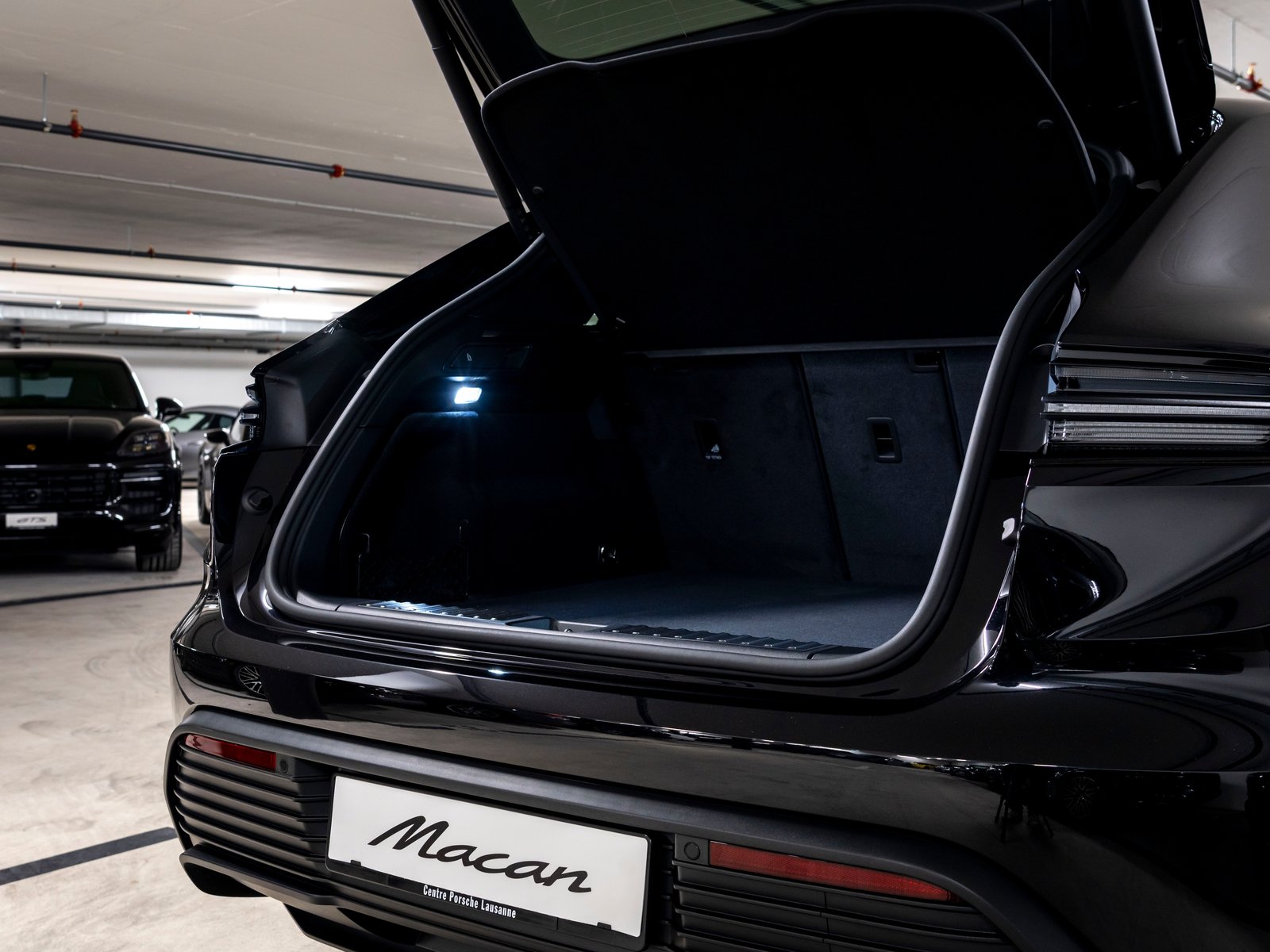 PORSCHE Macan 4 S 100kWh, Electric, New car, Automatic - 7