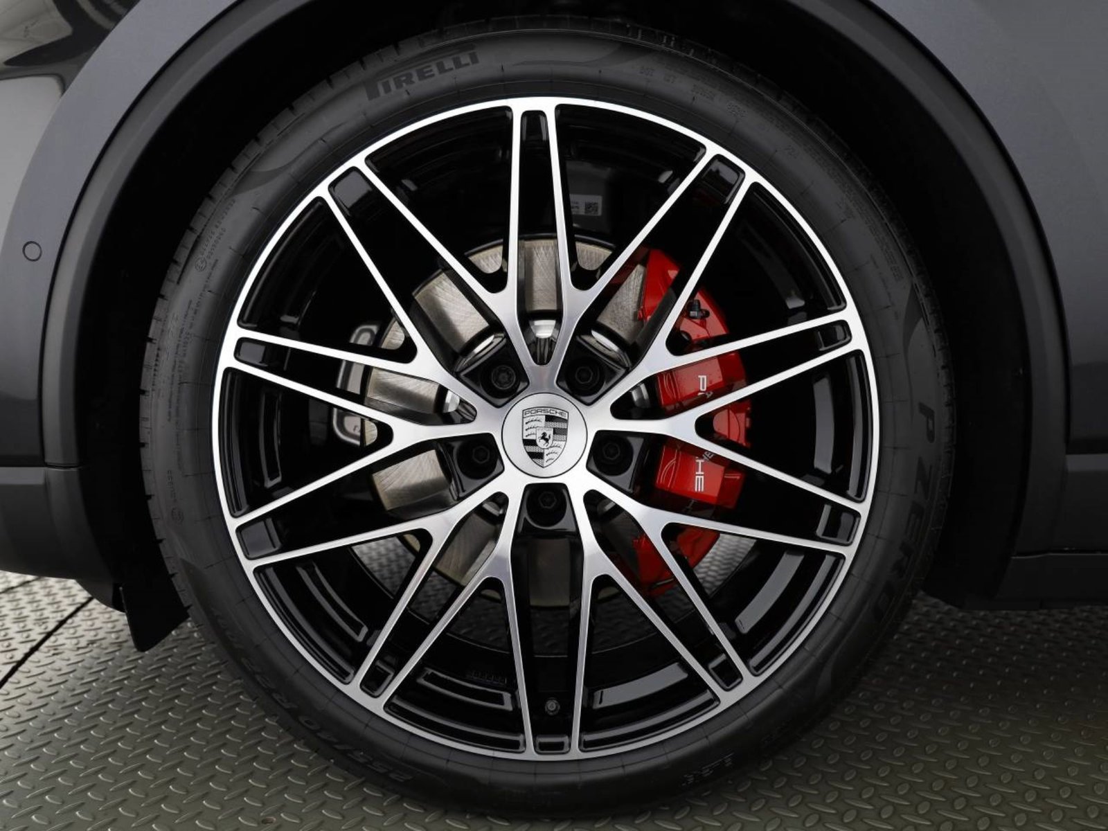 PORSCHE Macan 4S, Electric, New car, Automatic - 6
