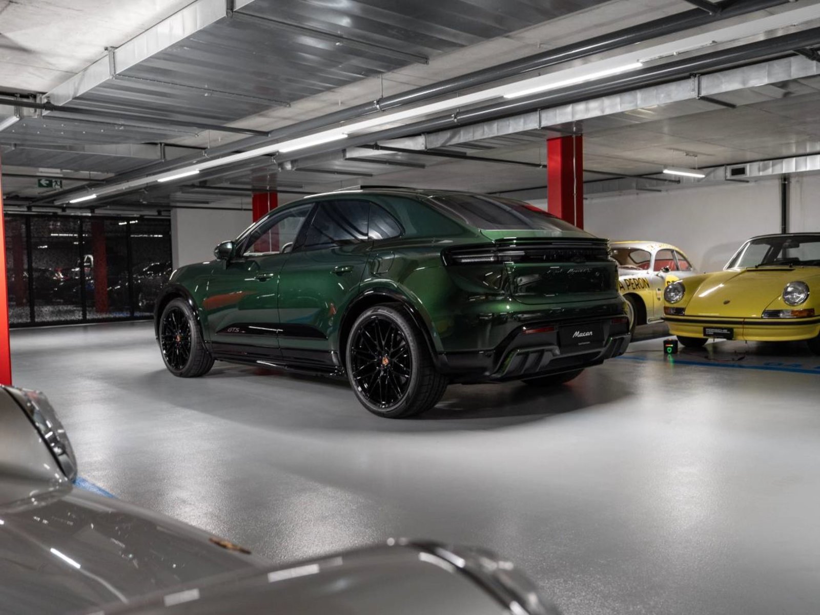 PORSCHE Macan GTS, Électrique, Voiture nouvelle, Automatique - 3