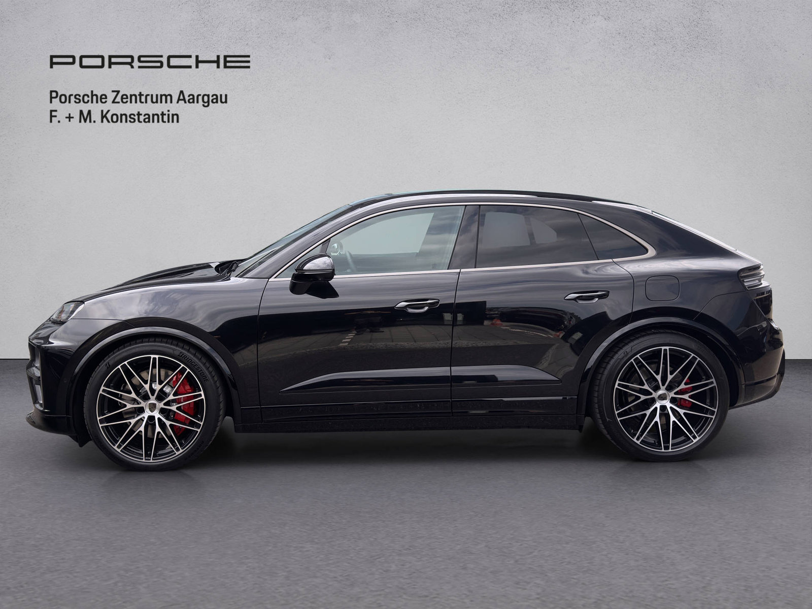 PORSCHE Macan Turbo, Electric, New car, Automatic - 3