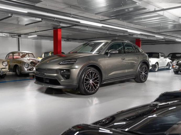 PORSCHE Macan 4, Electric, New car, Automatic