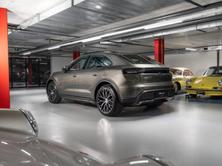 PORSCHE Macan 4, Electric, New car, Automatic - 3