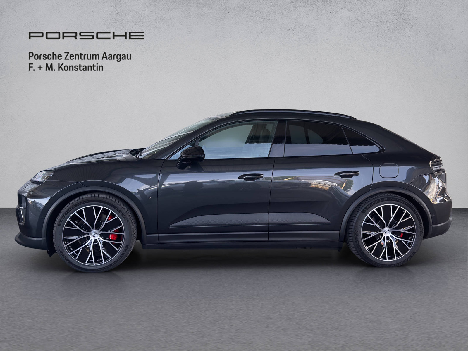PORSCHE Macan 4S, Electric, New car, Automatic - 3