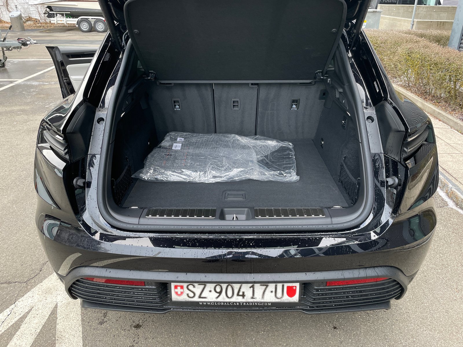 PORSCHE Macan 4 100kWh, Luftfederung, Panoramadach, usw, Électrique, Voiture nouvelle, Automatique - 5