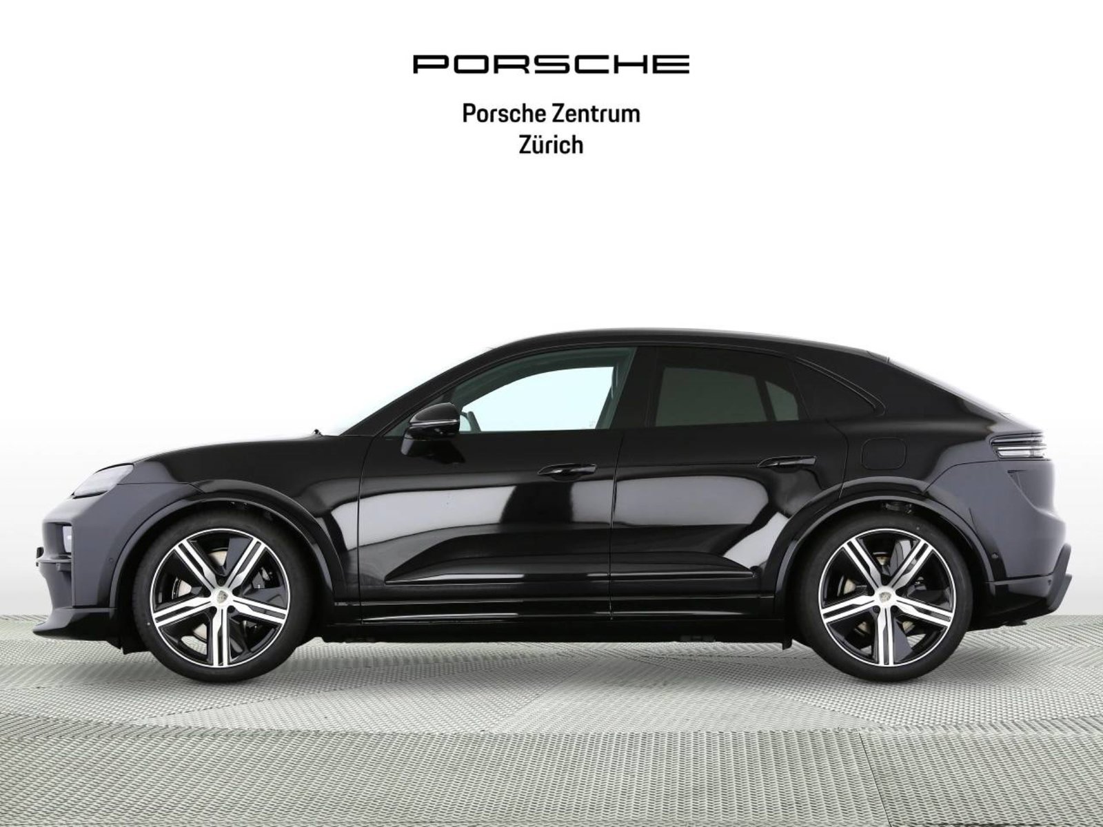 PORSCHE Macan Turbo, Electric, New car, Automatic - 2