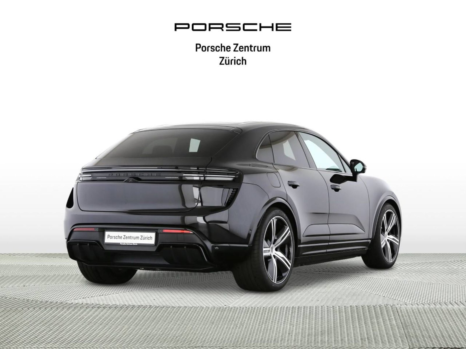 PORSCHE Macan Turbo, Electric, New car, Automatic - 3