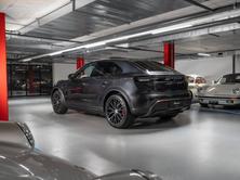PORSCHE Macan 4S, Electric, New car, Automatic - 3