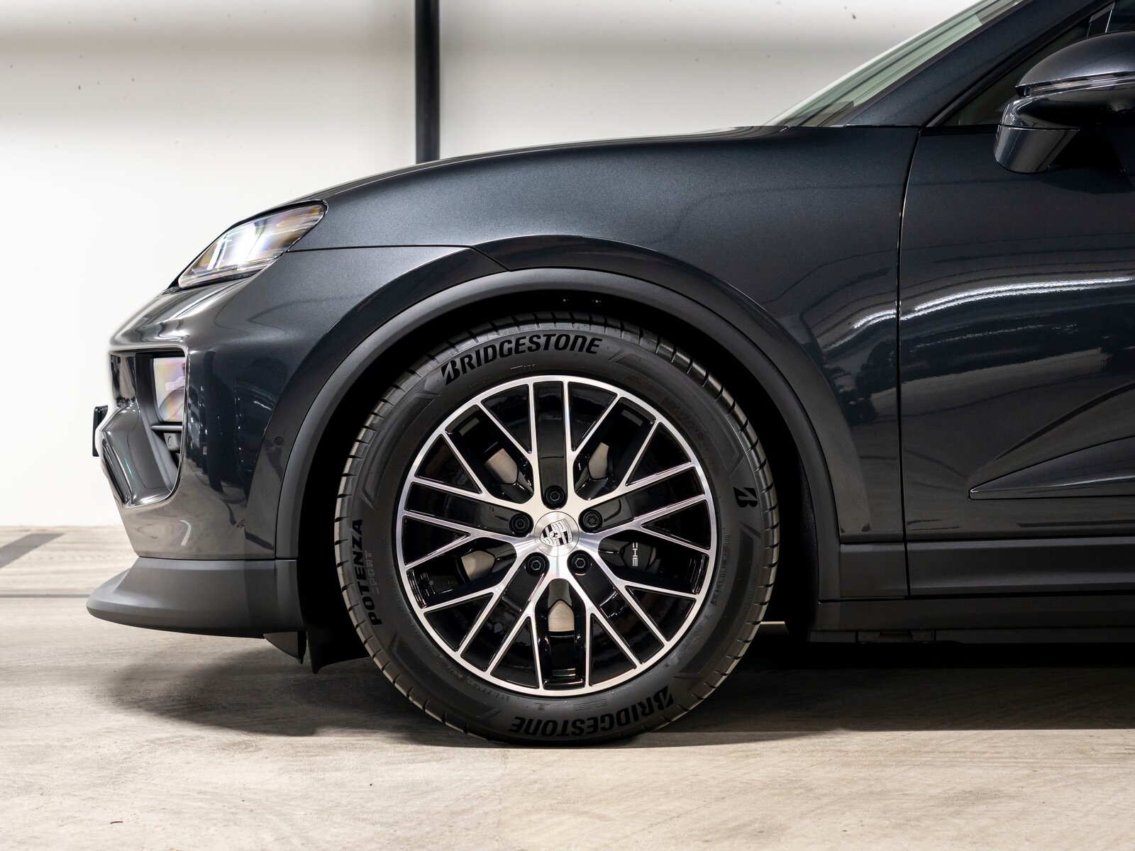 PORSCHE Macan 4 100kWh, Électrique, Voiture nouvelle, Automatique - 6