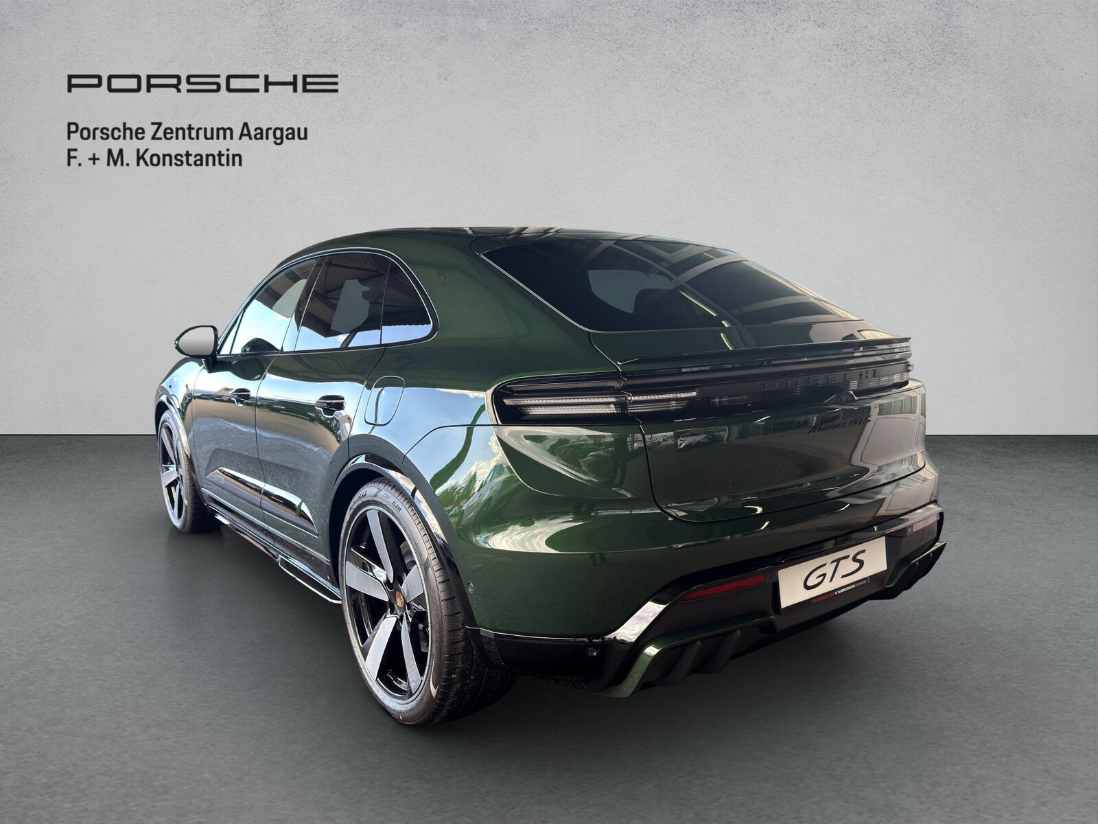 PORSCHE Macan GTS, Electric, New car, Automatic - 4