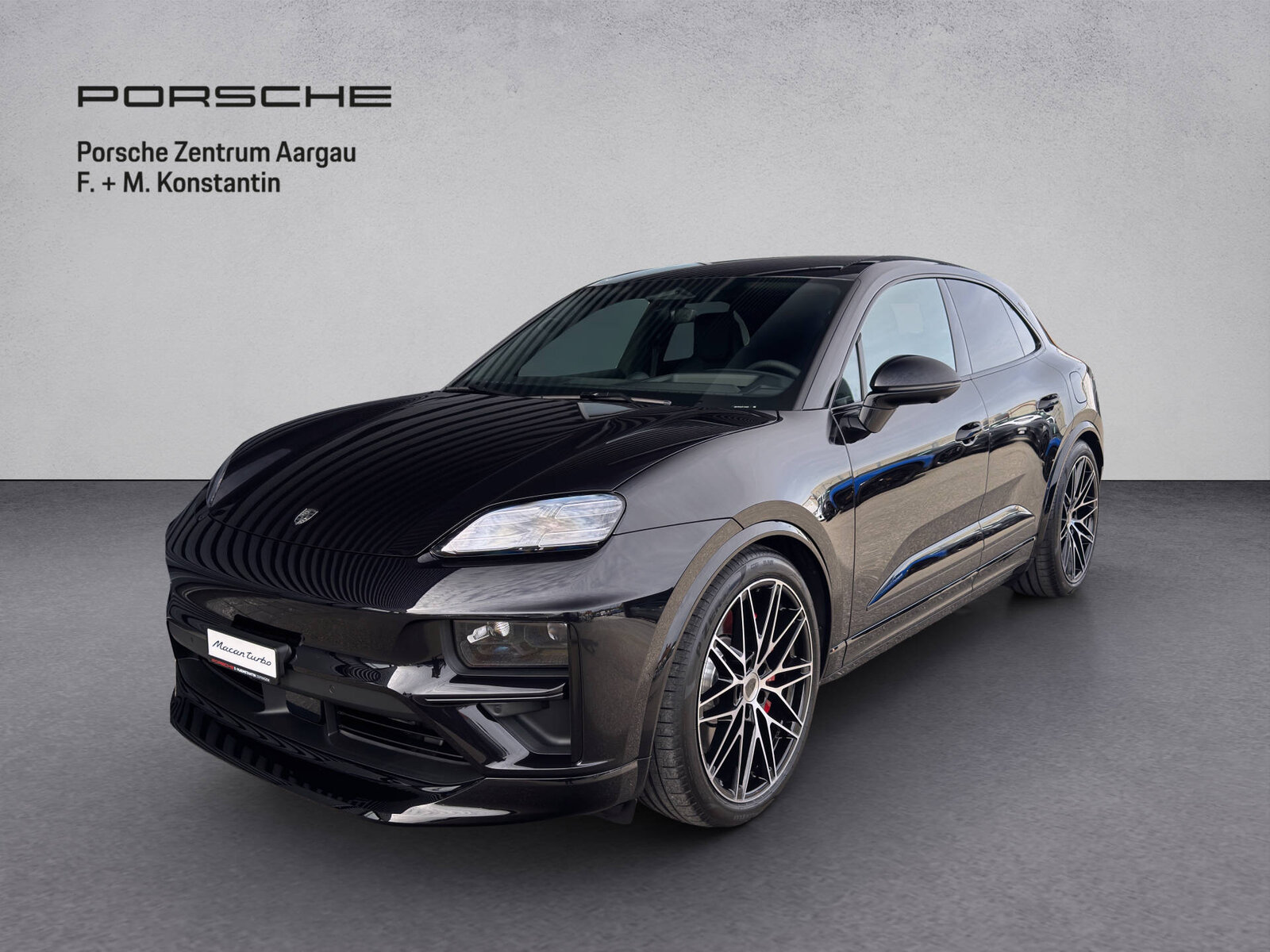 PORSCHE Macan Turbo