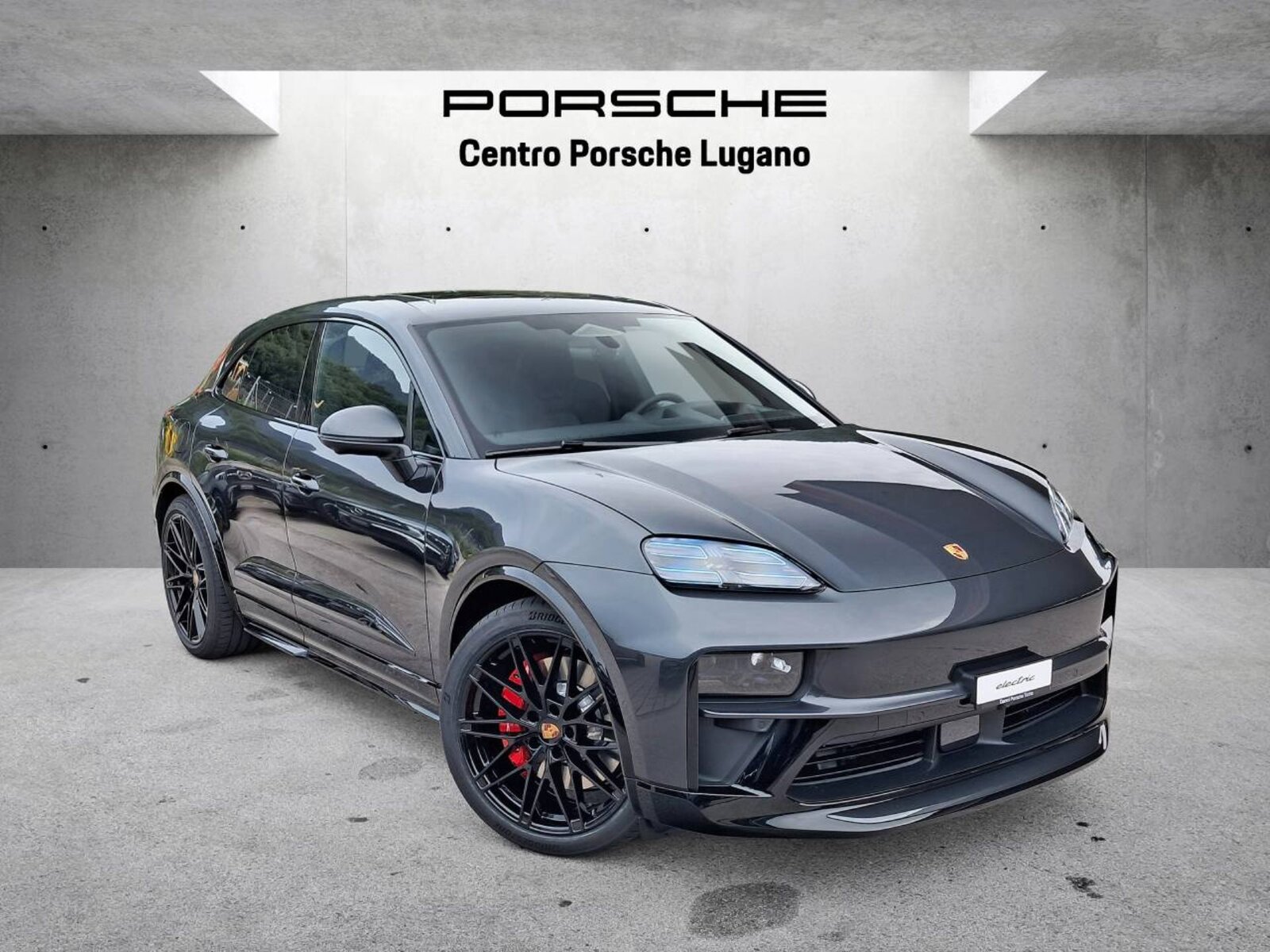 PORSCHE Macan GTS