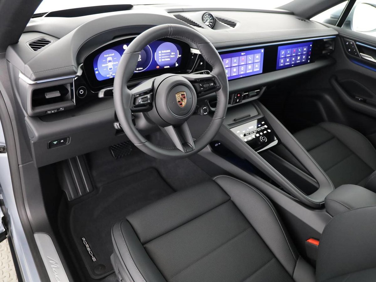 PORSCHE MACAN 4, Elektro, Occasion / Gebraucht, Automatik - 7