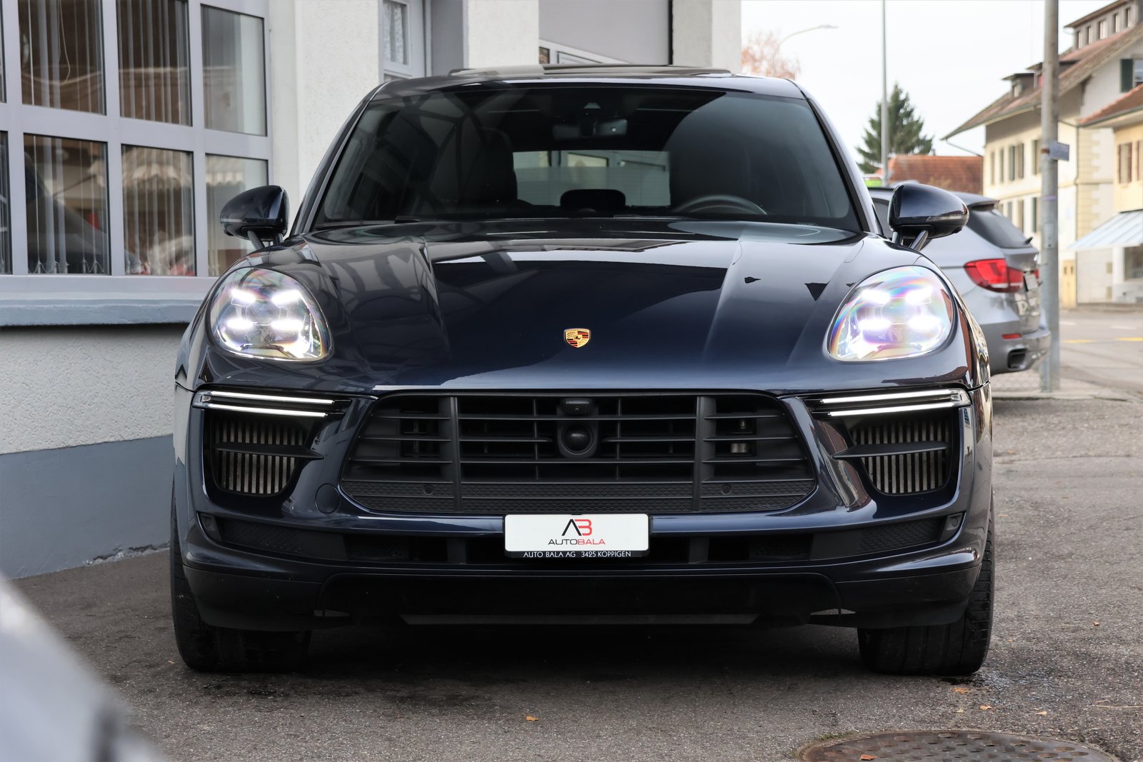 PORSCHE Macan Turbo PDK (CH) "Approved bis 05/2026"