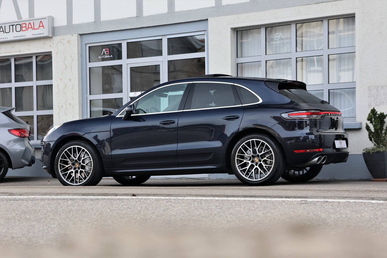 PORSCHE Macan Turbo PDK (CH) "Approved bis 05/2026", Benzina, Occasioni / Usate, Automatico - 3