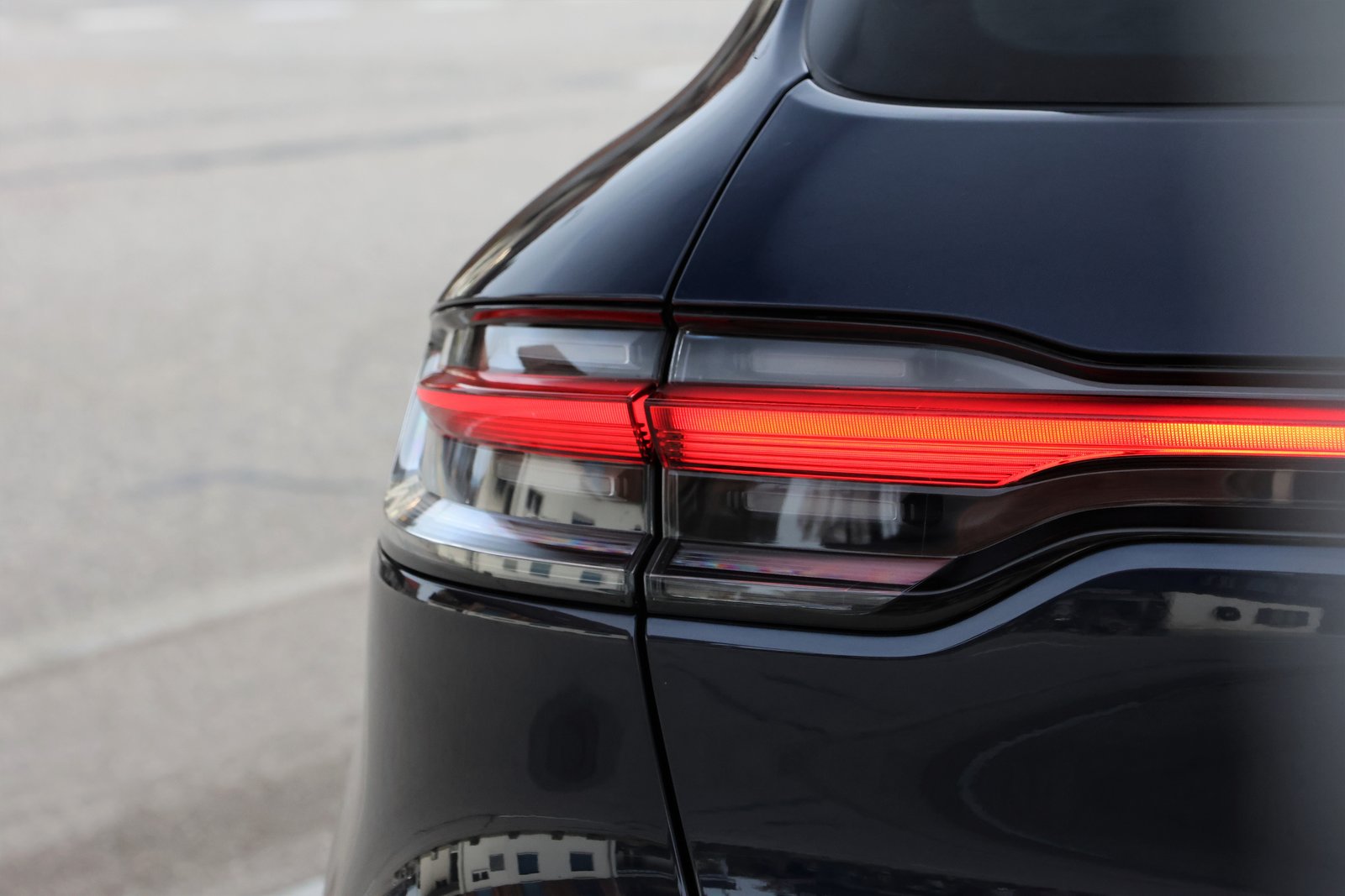 PORSCHE Macan Turbo PDK (CH) "Approved bis 05/2026", Benzina, Occasioni / Usate, Automatico - 4