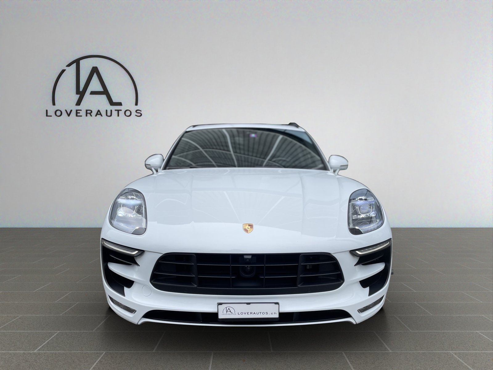 PORSCHE Macan GTS PDK, Petrol, Second hand / Used, Automatic - 2