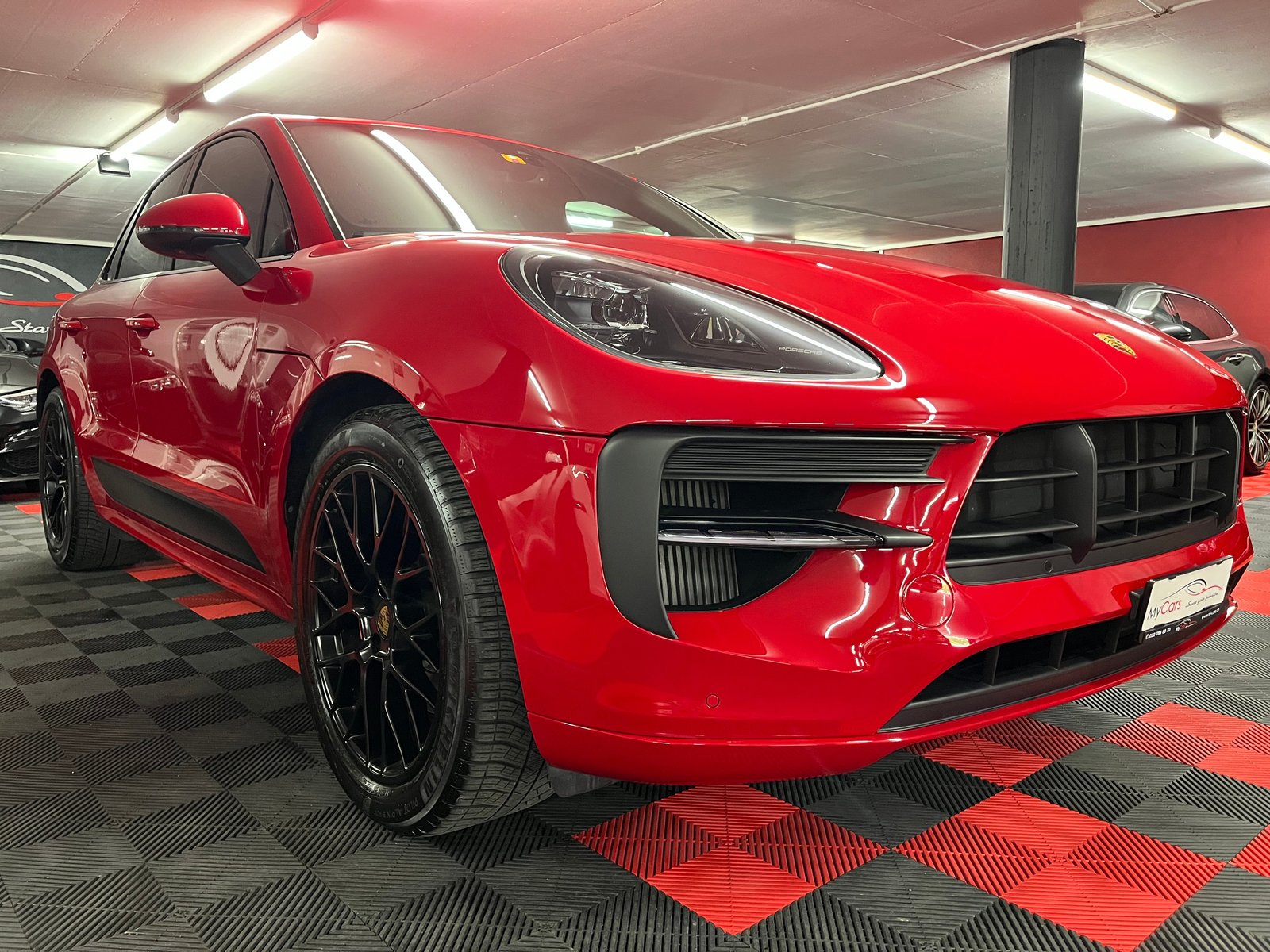 PORSCHE Macan GTS PDK
