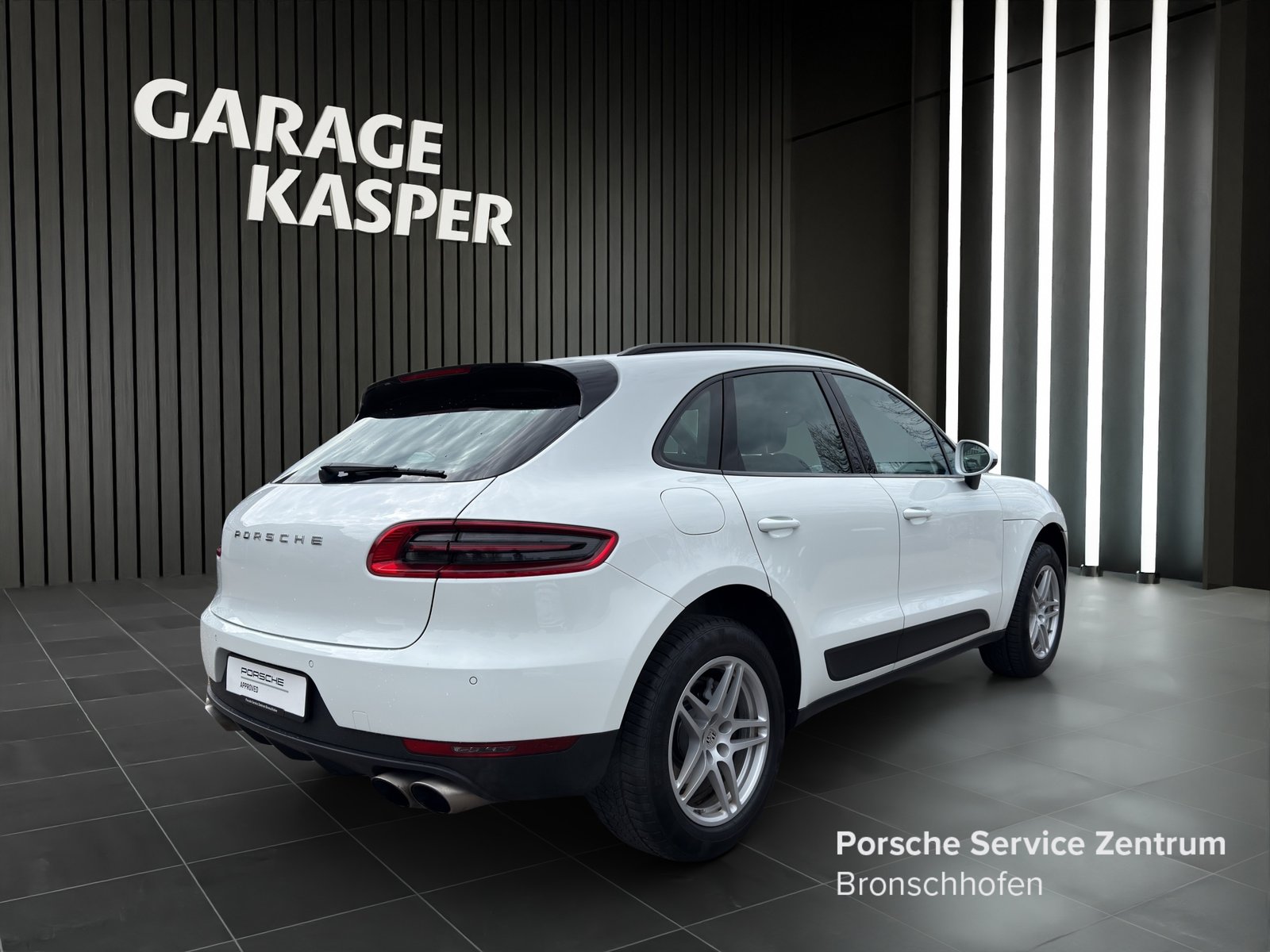 PORSCHE Macan S, Petrol, Second hand / Used, Automatic - 5