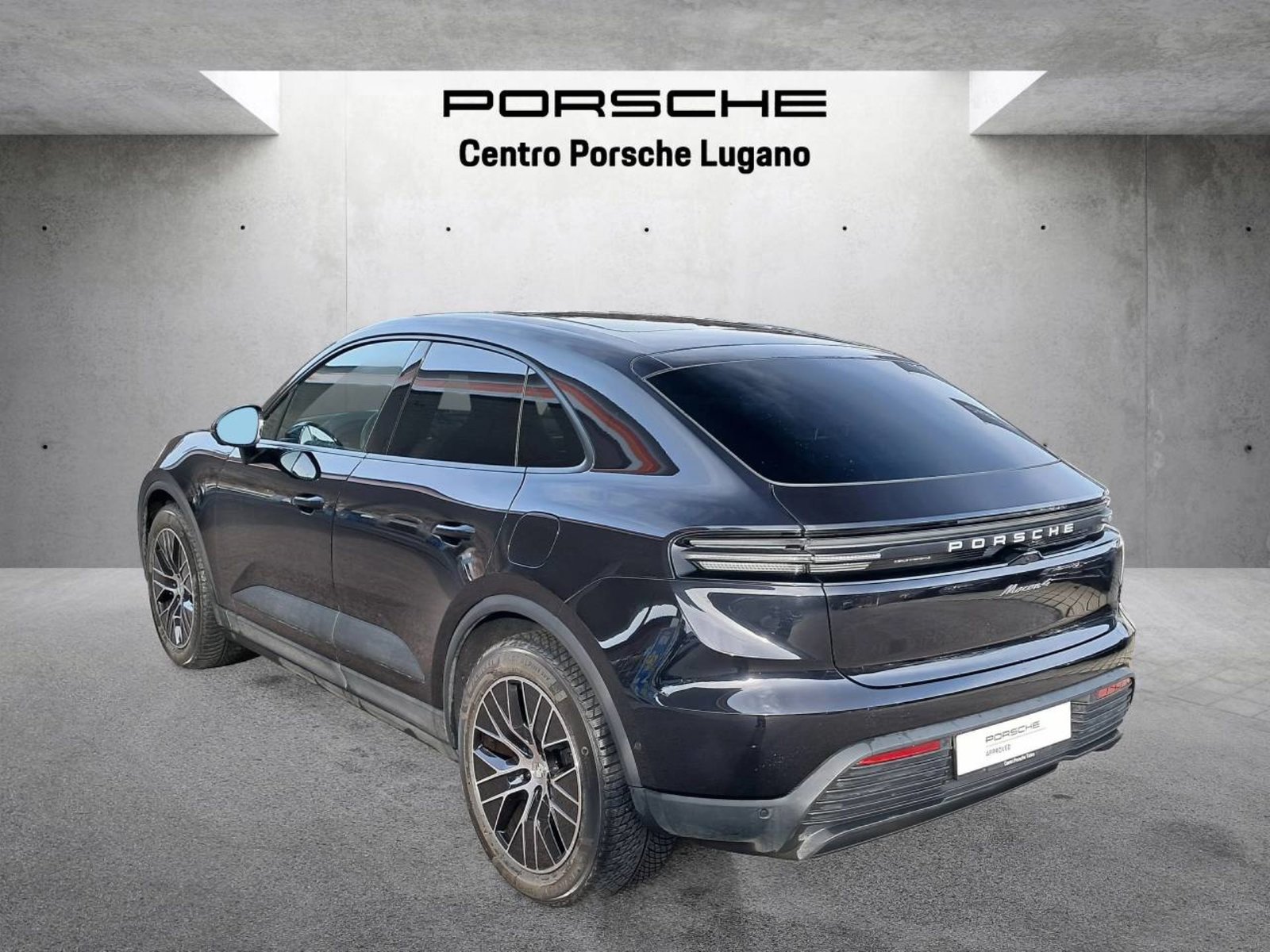 PORSCHE Macan 4, Électrique, Occasion / Utilisé, Automatique - 7