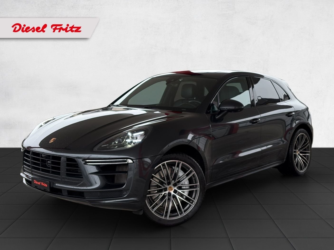 PORSCHE Macan Turbo PDK