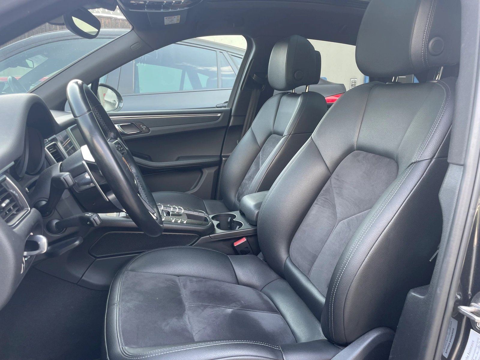 PORSCHE Macan PDK, Petrol, Second hand / Used, Automatic - 7