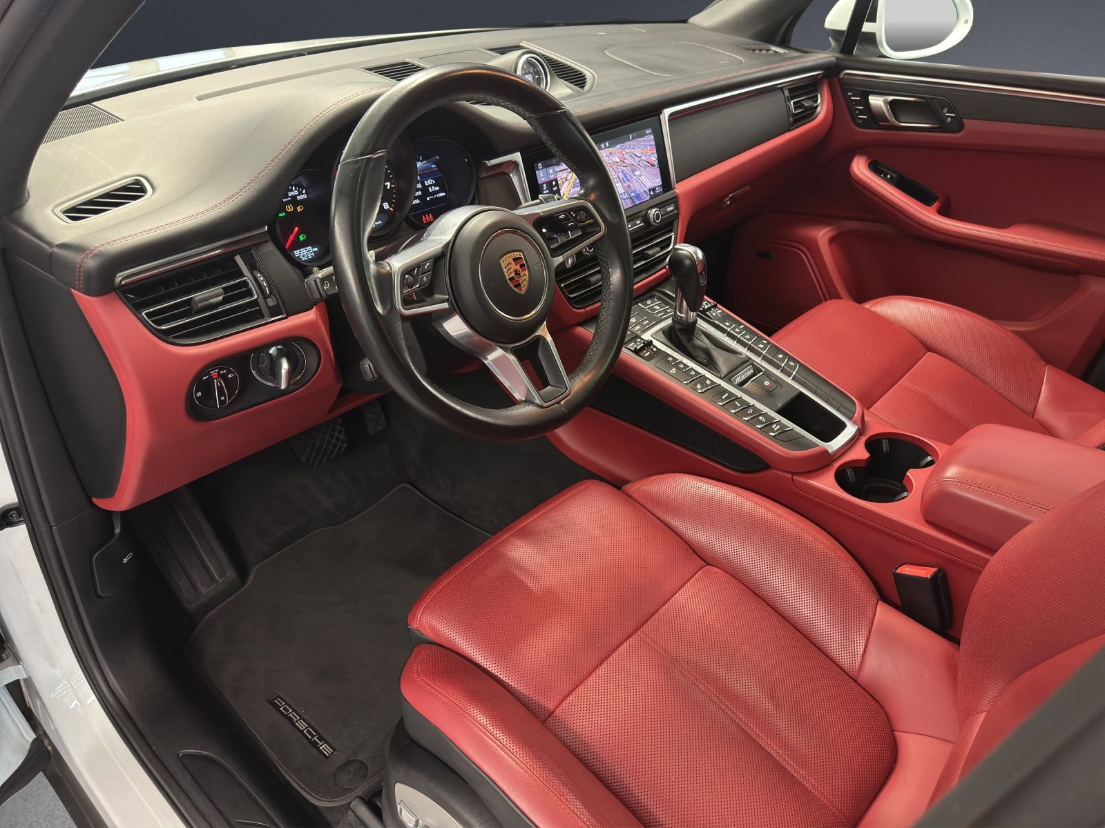 PORSCHE Macan PDK, Petrol, Second hand / Used, Automatic - 6