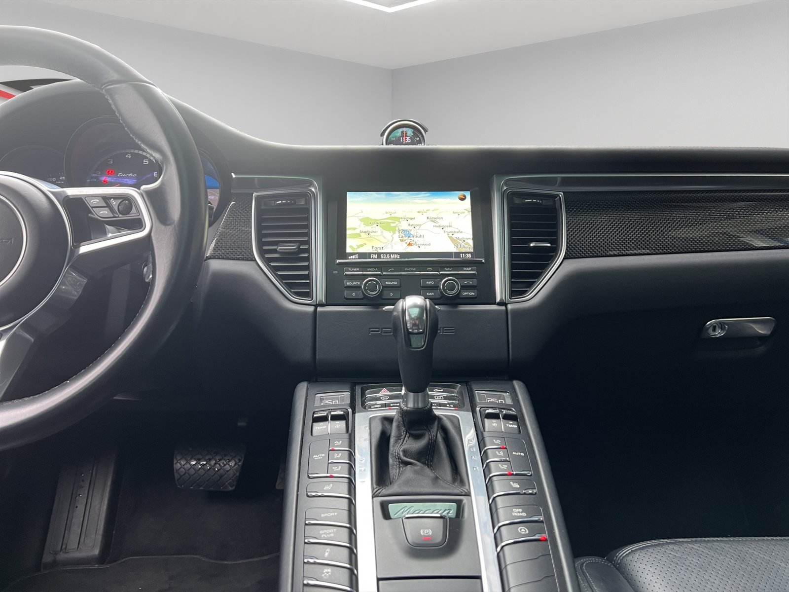 PORSCHE Macan Turbo PDK, Benzin, Occasion / Gebraucht, Automatik - 7