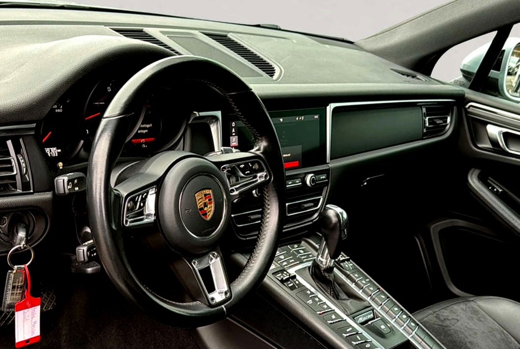 PORSCHE Macan PDK, Benzin, Occasion / Gebraucht, Automatik - 7