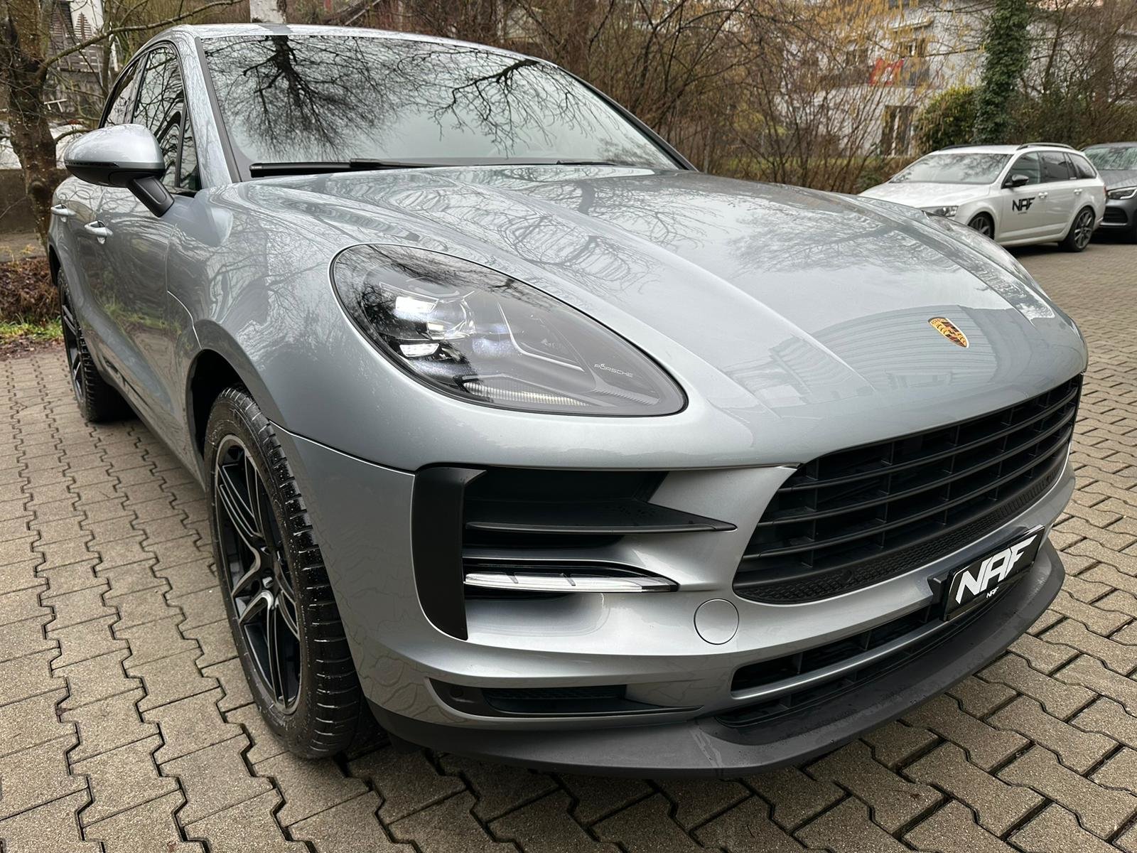 PORSCHE Macan PDK, Benzin, Occasion / Gebraucht, Automatik - 7