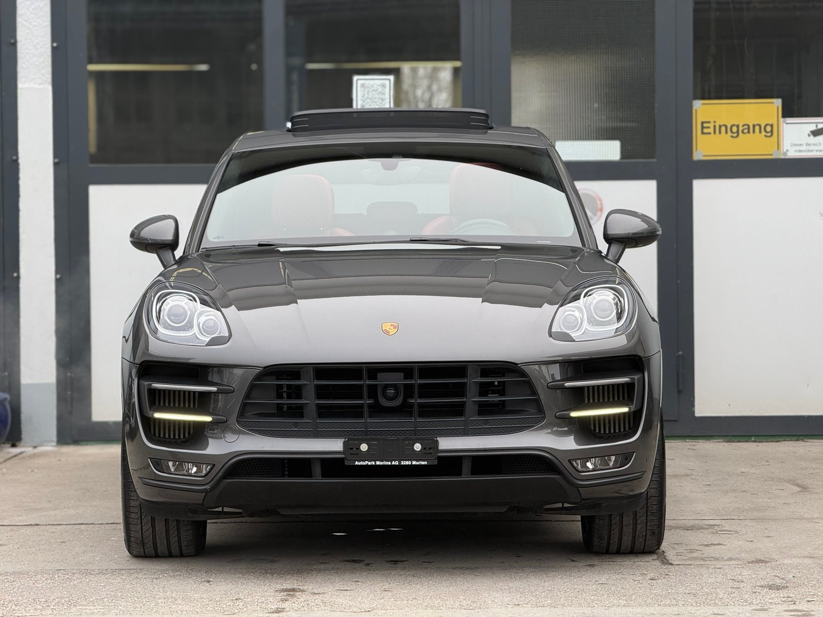 PORSCHE Macan Turbo PDK, Petrol, Second hand / Used, Automatic - 3