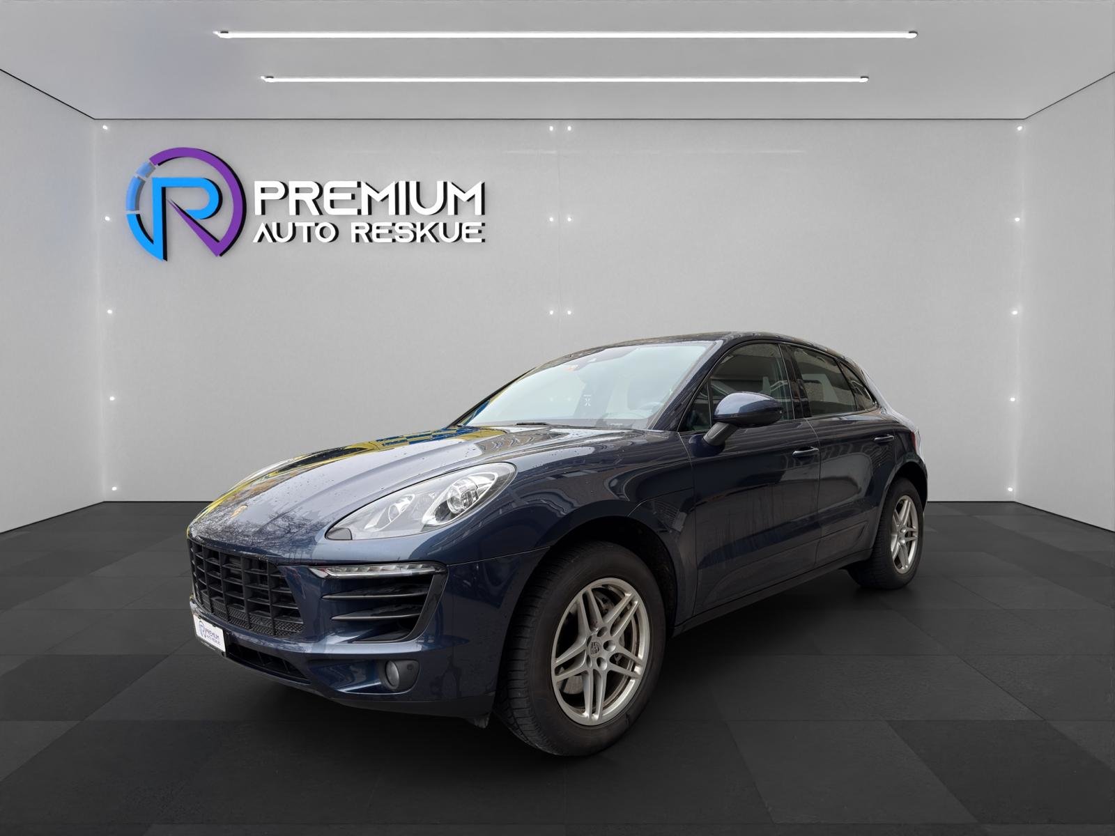PORSCHE Macan S PDK