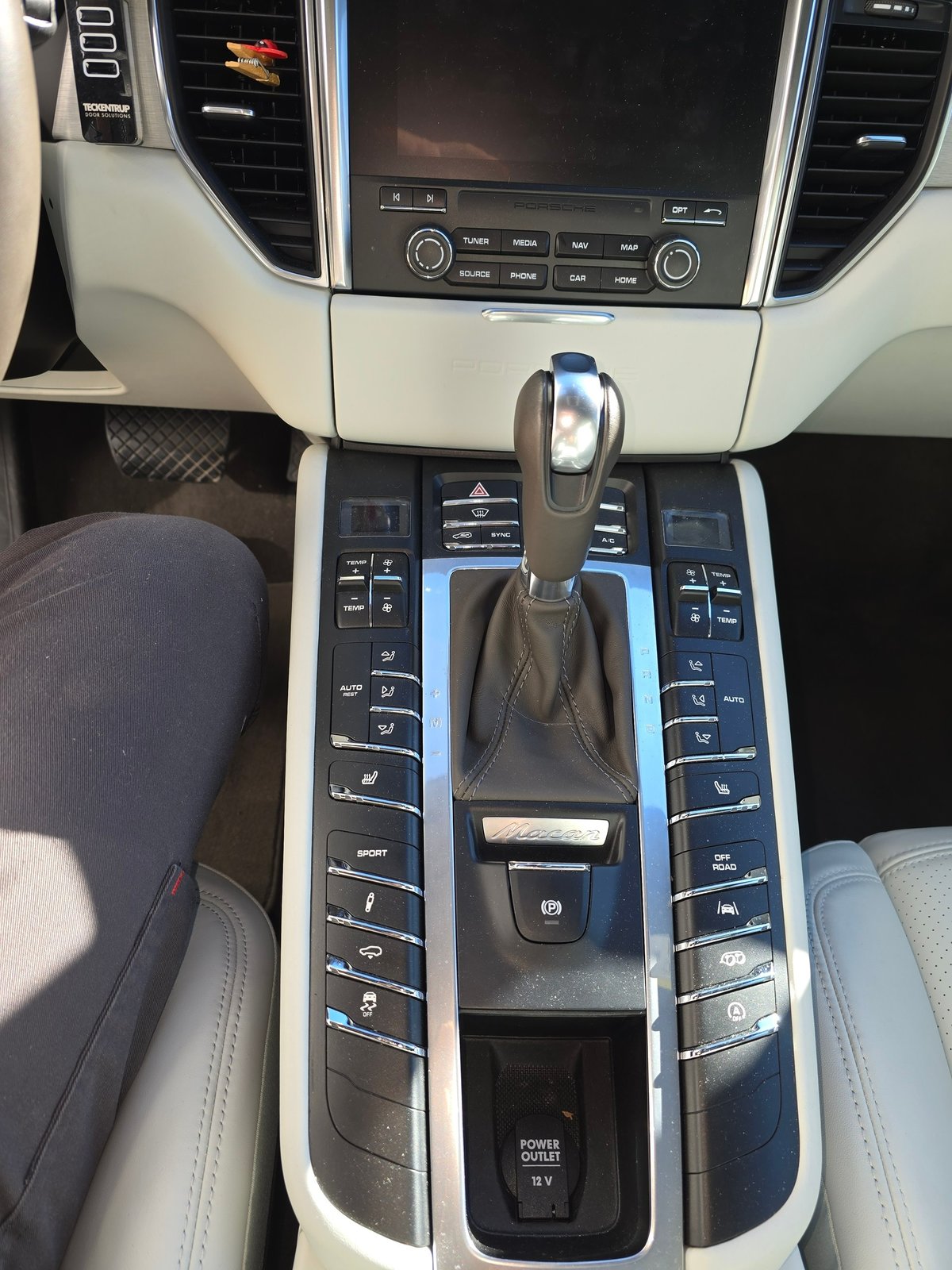 PORSCHE Macan 3.0 V6 GTS, Essence, Occasion / Utilisé, Automatique - 4