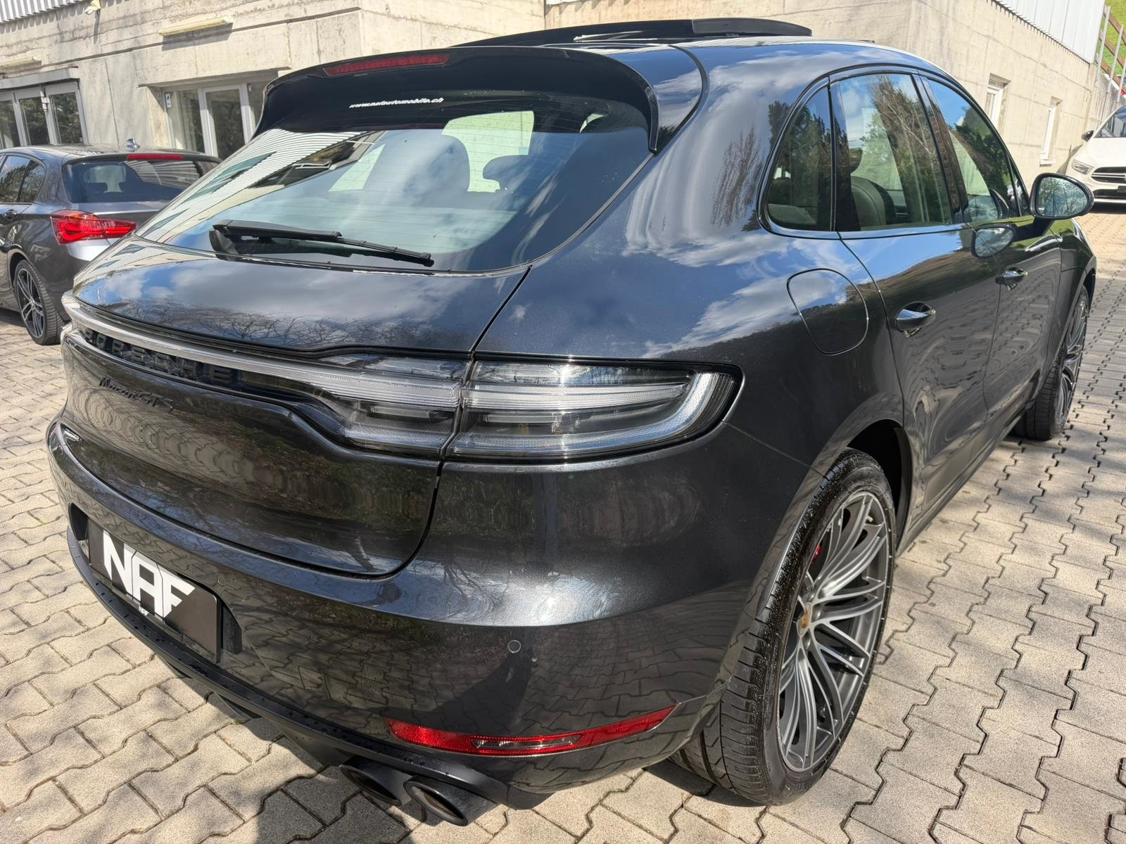 PORSCHE Macan GTS PDK, Petrol, Second hand / Used, Automatic - 5