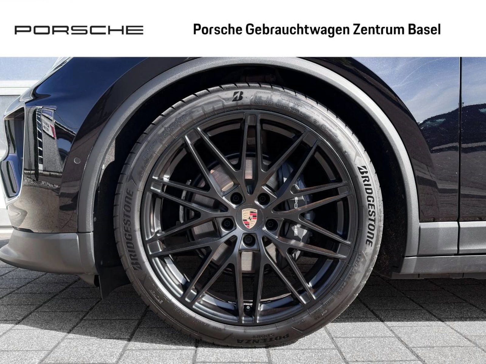 PORSCHE Macan 4, Elektro, Occasion / Gebraucht, Automatik - 6