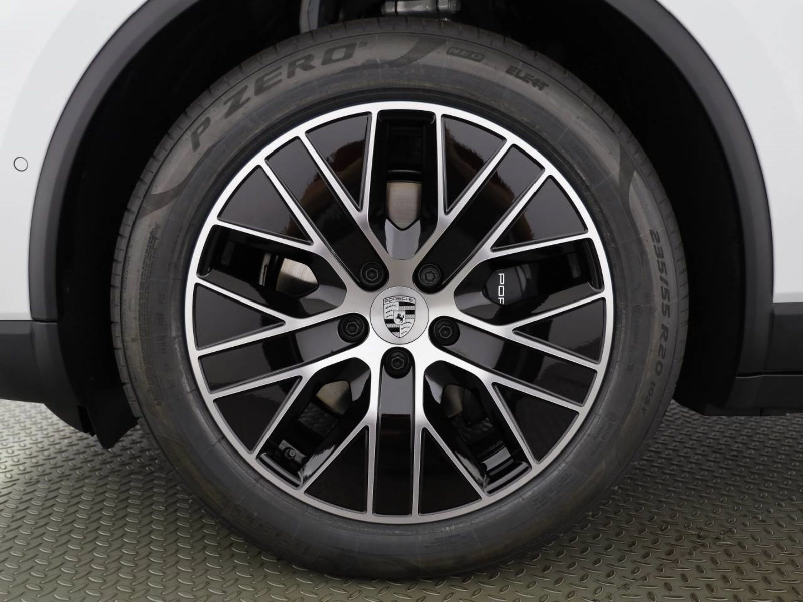 PORSCHE Macan, Elektro, Occasion / Gebraucht, Automatik - 6