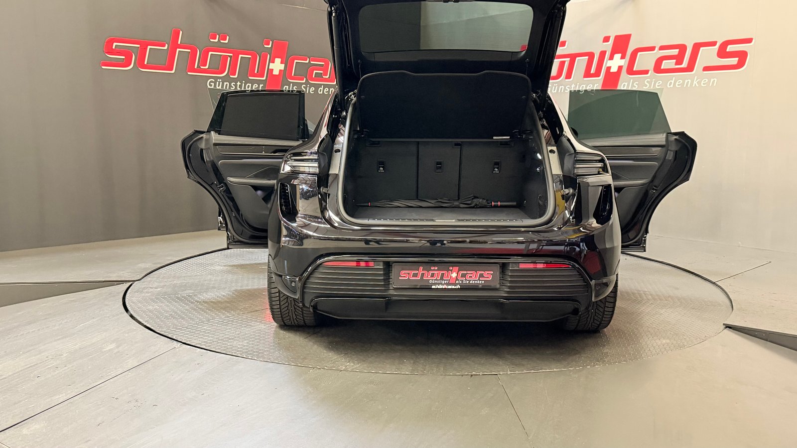 PORSCHE Macan Turbo 100kWh, Electric, Second hand / Used, Automatic - 6