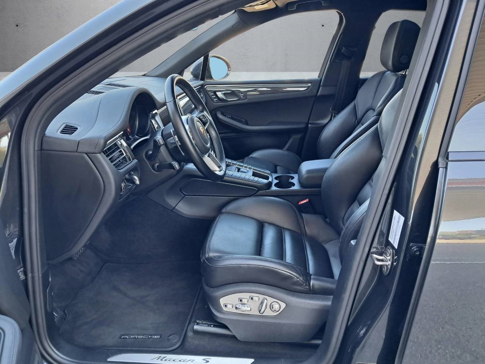 PORSCHE Macan S, Essence, Occasion / Utilisé, Automatique - 4