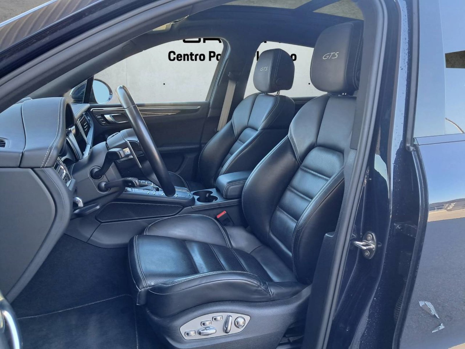 PORSCHE Macan GTS, Benzin, Occasion / Gebraucht, Automatik - 5