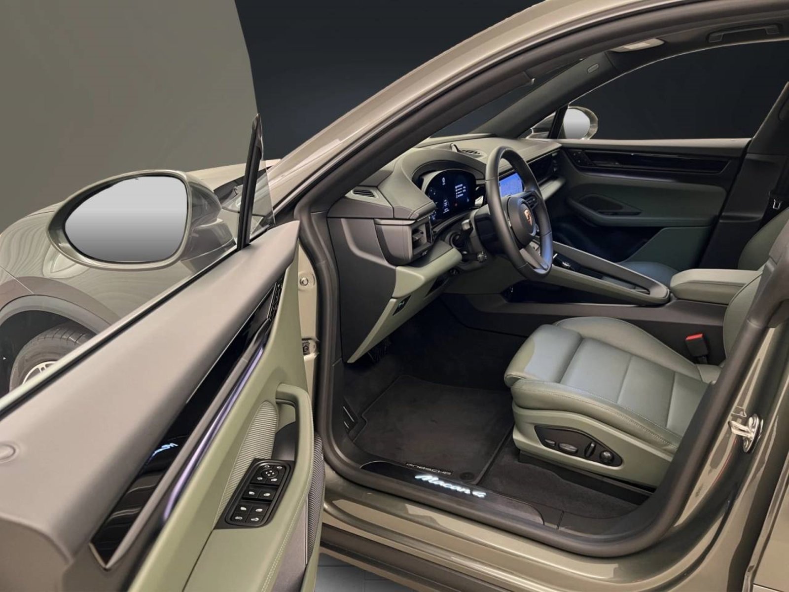PORSCHE Macan 4, Elektro, Occasion / Gebraucht, Automatik - 4