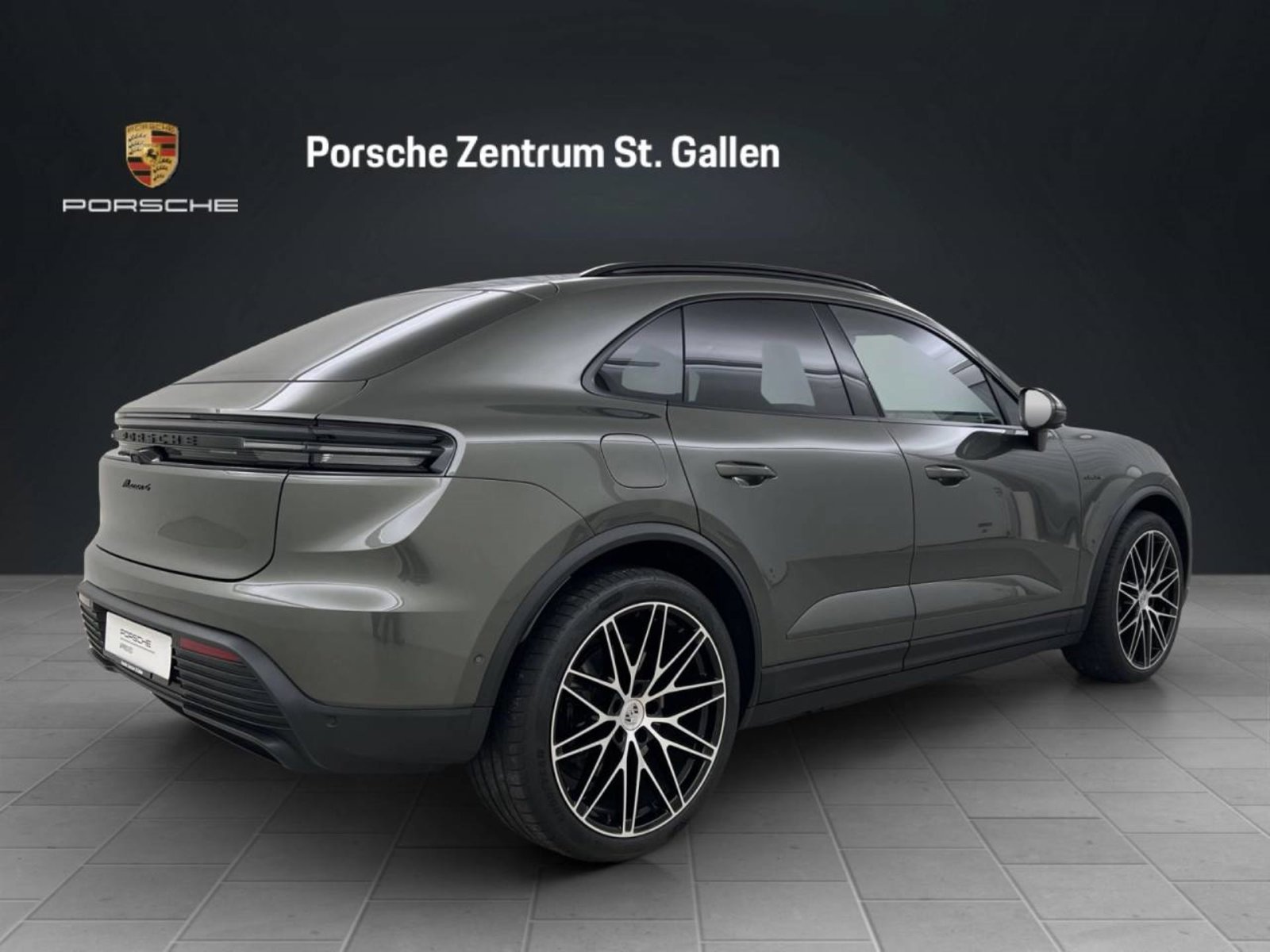 PORSCHE Macan 4, Elektro, Occasion / Gebraucht, Automatik - 7