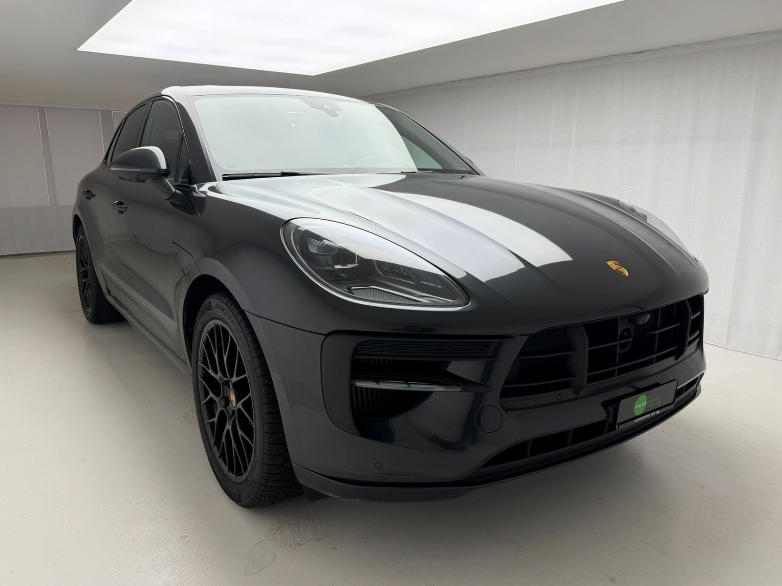 PORSCHE Macan GTS PDK