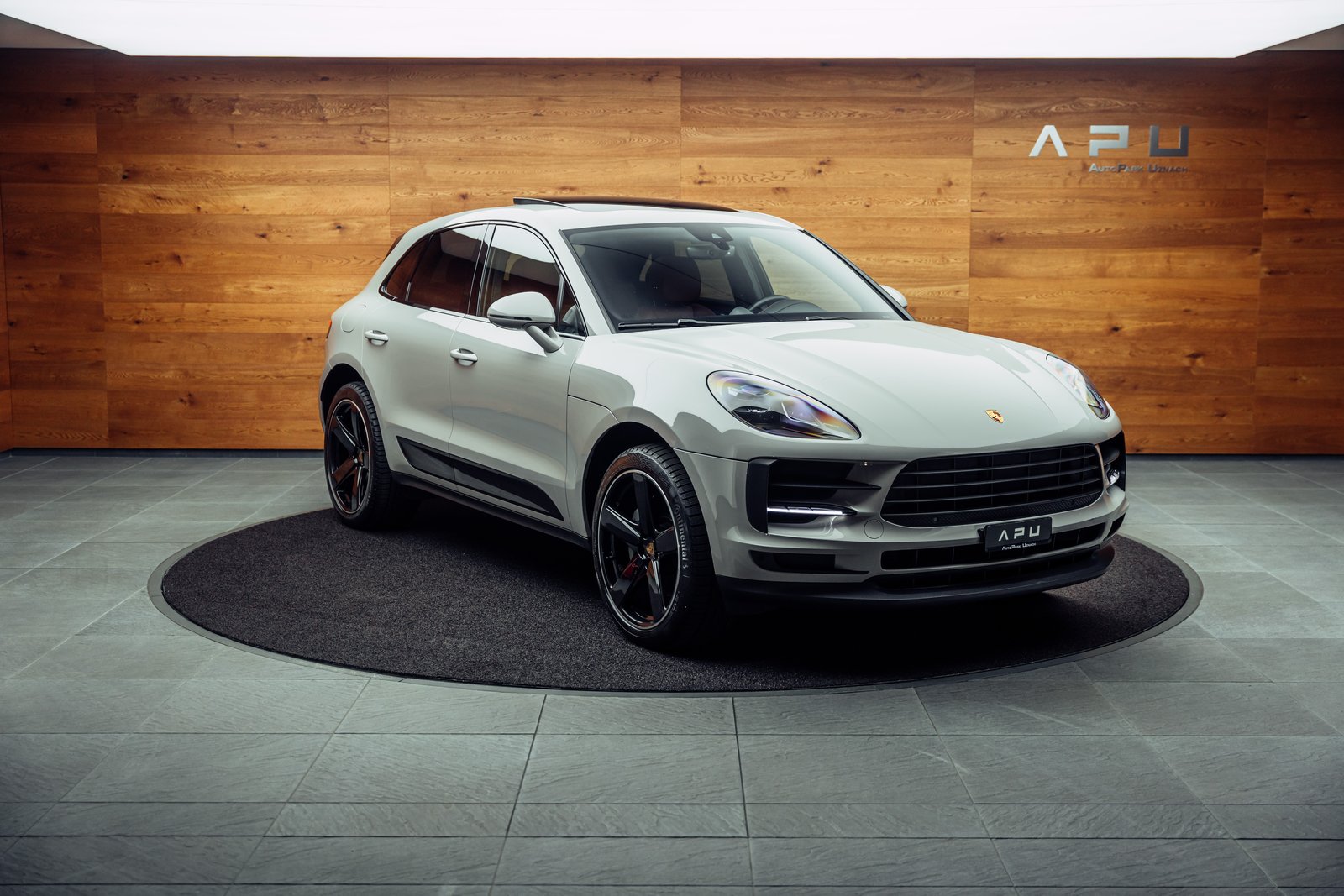 PORSCHE Macan S PDK