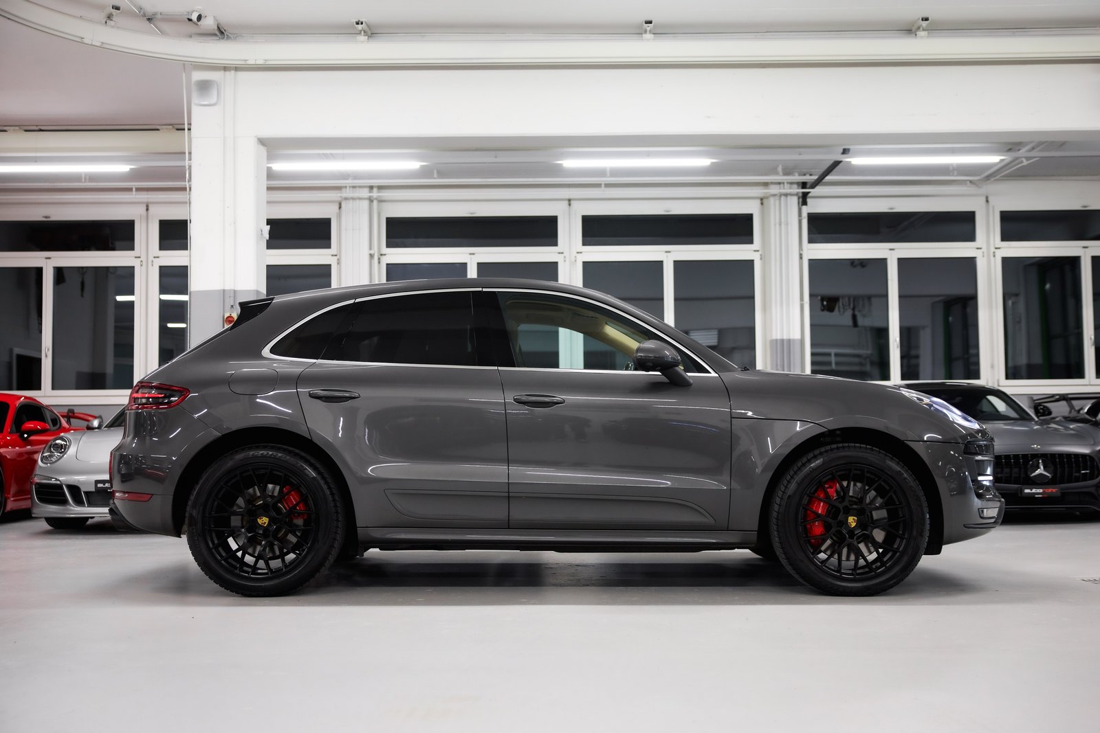 PORSCHE Macan Turbo Performance PDK *approved bis April 2027, Essence, Occasion / Utilisé, Automatique - 4